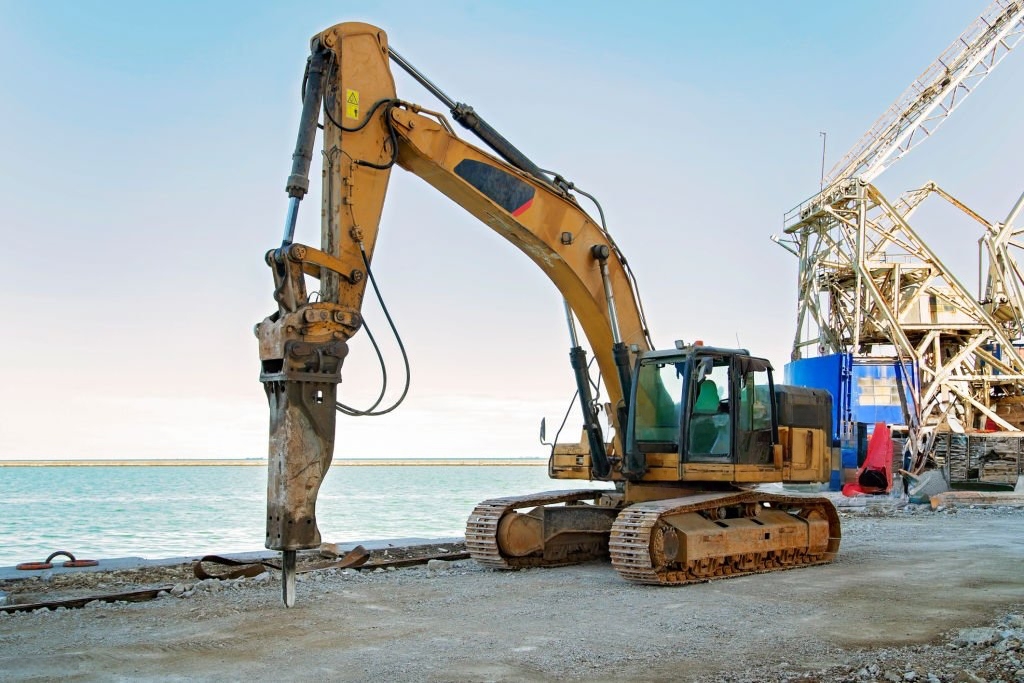 How to Choose the Right Hydraulic Breaker for Your Excavator